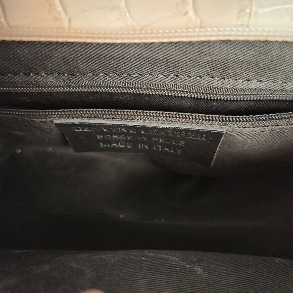 German Fuentes Off-White Croc Embossed Leather Handbag Gold Chain Made in Italy - Picture 4 of 12